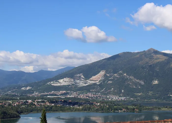 Fiesta Bed & Breakfast Oggiono